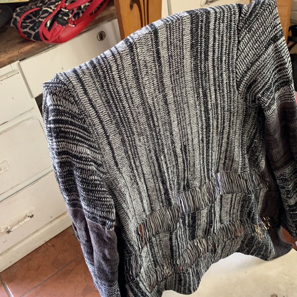 Cardigan - Picture 3 of 3